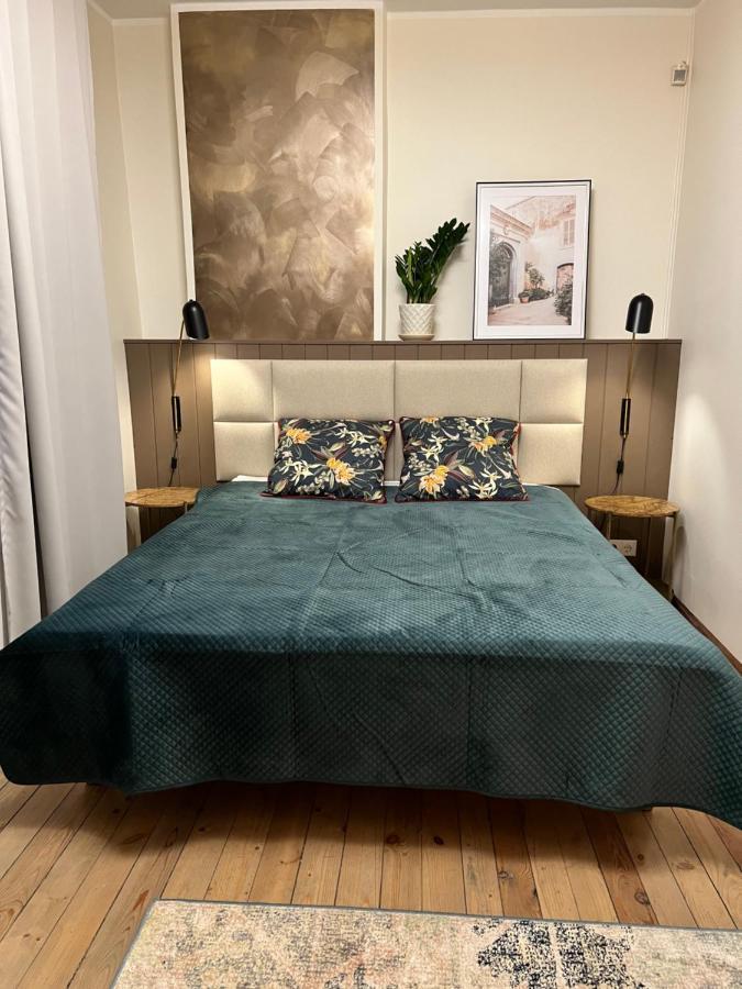 Guest House In Dobele City Center- Pilsetas Maja المظهر الخارجي الصورة